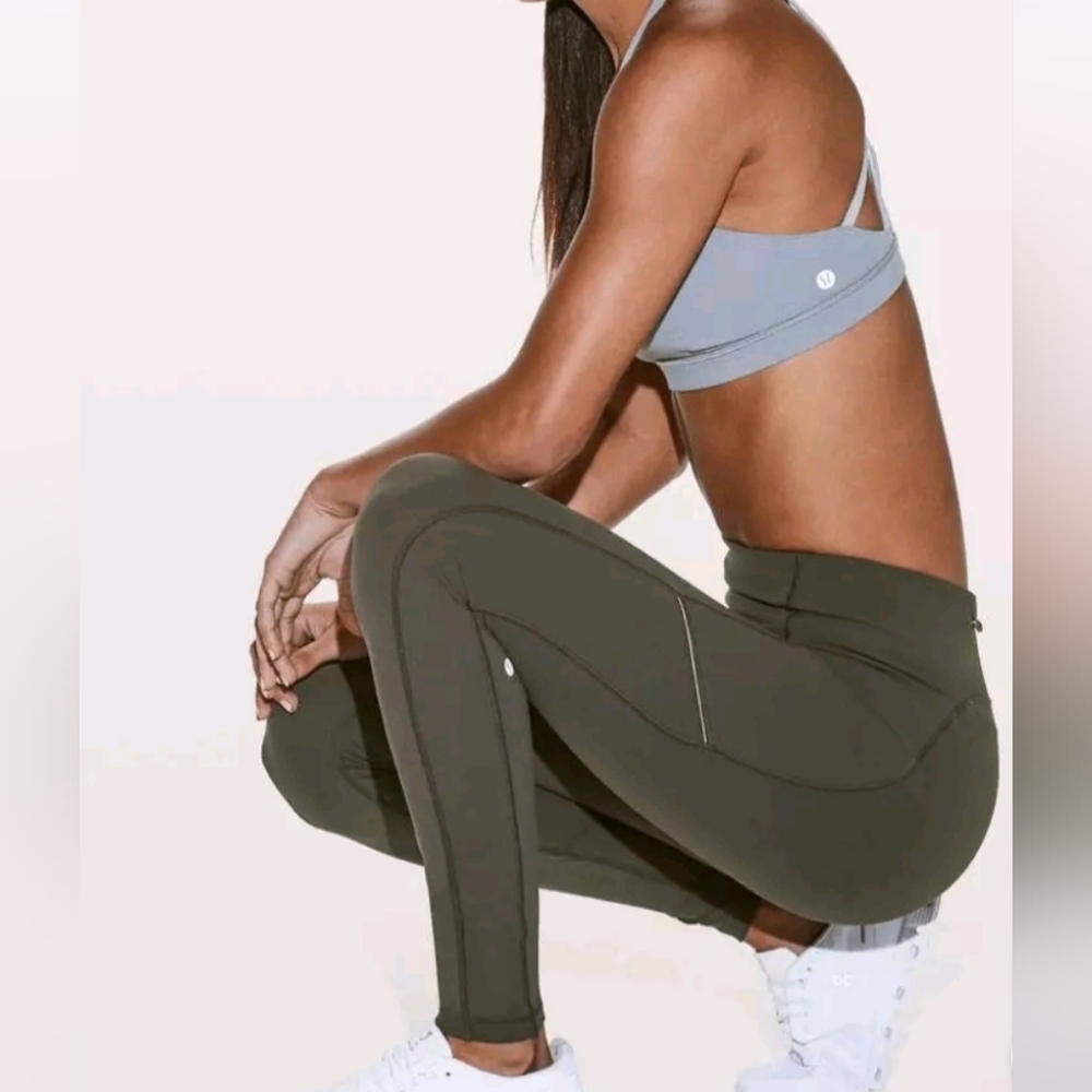Lululemon Speed up tight length 28 sz 8